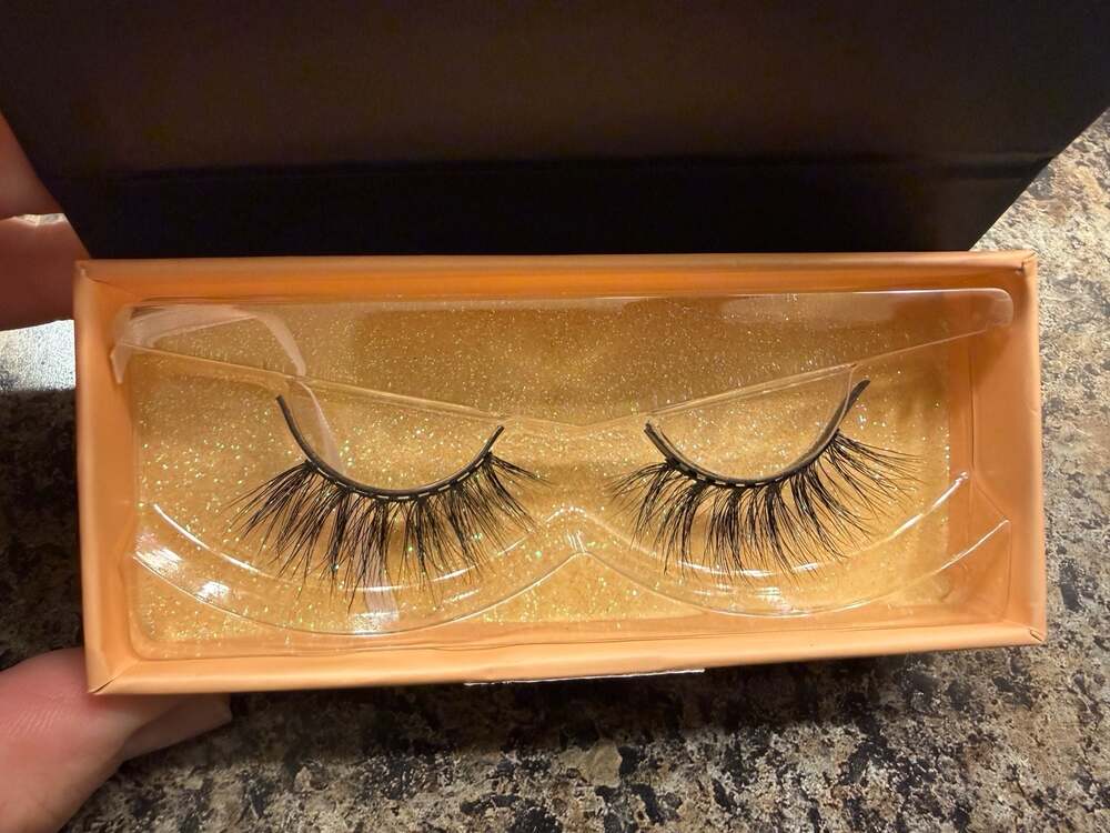 MoxieLash Sassy Lash 100% Mink 10-Magnet Magnetic Eyelashes